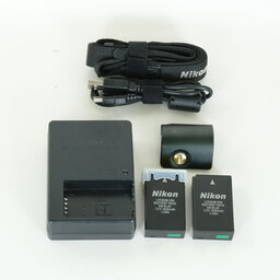 Nikon Nikon1 AW1 ボディ シルバー