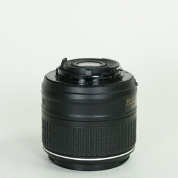 Nikon AF-S DX NIKKOR 18-55mm f3.5-5.6G VR II