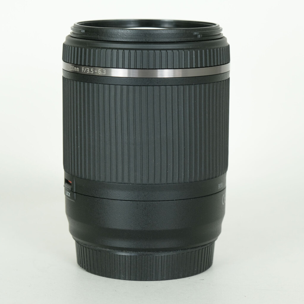 TAMRON 18-200mm F3.5-6.3 DiII VC/Model B018E（キヤノンEF用）