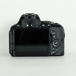 Nikon D5500