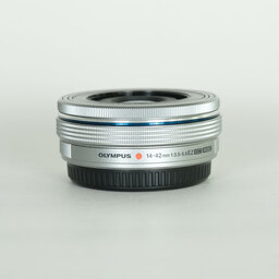 OLYMPUS M.ZUIKO DIGITAL ED 14-42mm F3.5-5.6 EZ シルバー