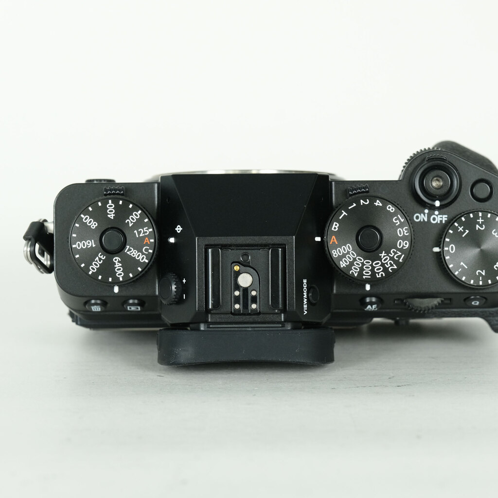 FUJIFILM X-T5
