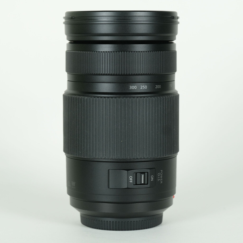 Panasonic LUMIX G VARIO 100-300mm / F4.0-5.6 II / POWER O.I.S.