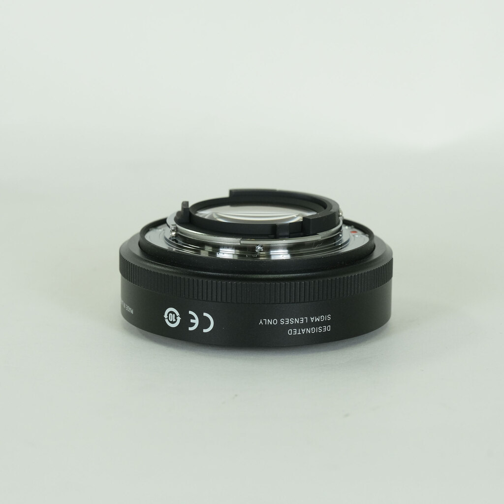 SIGMA Contemporary 150-600mm F5-6.3 DG 1.4xテレコンバーターキット (ニコンF用)