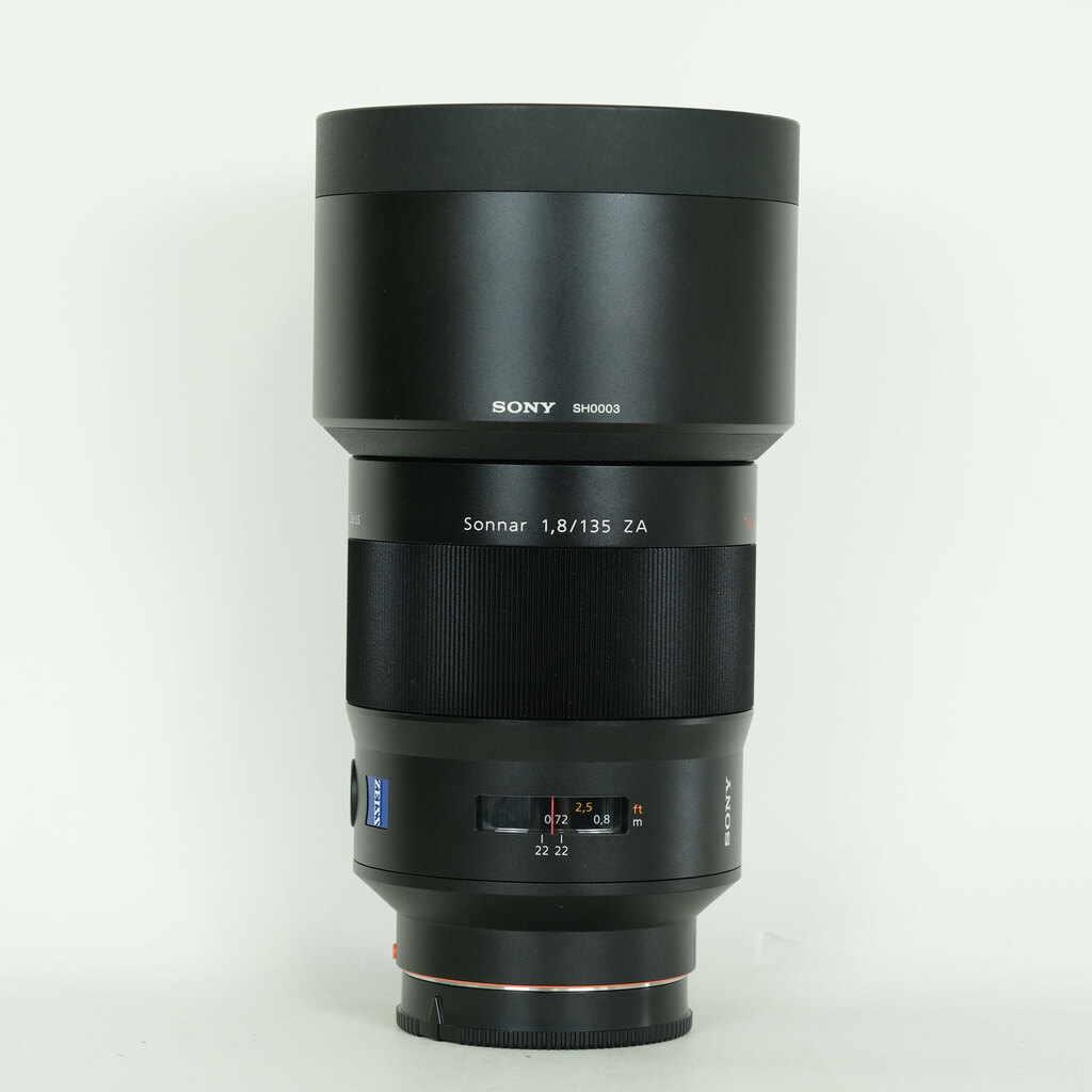 SONY Sonnar T* 135mm F1.8 ZA SAL135F18Z