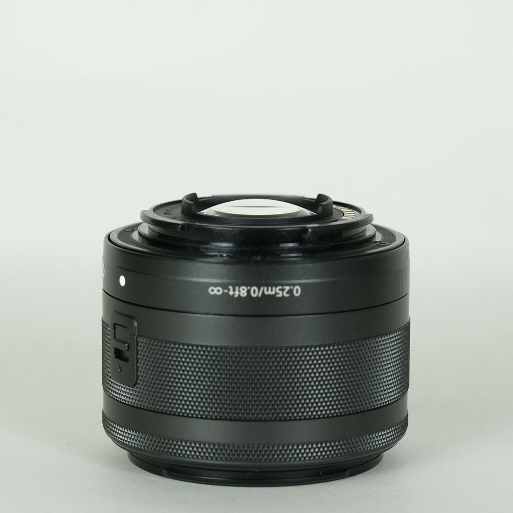 Canon EF-M15-45mm F3.5-6.3 IS STM