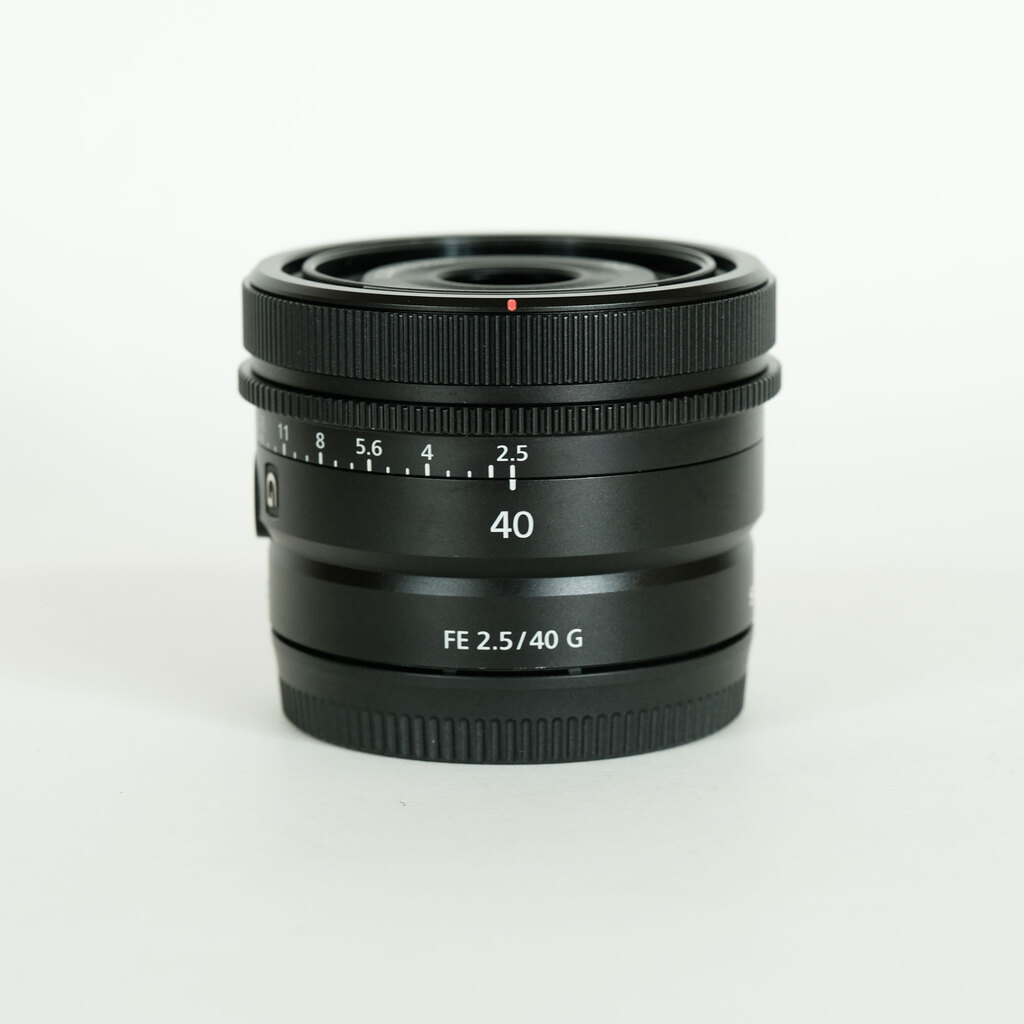 SONY FE 40mm F2.5 G SEL40F25Gの出品 | ONE SCENE（ワンシーン）