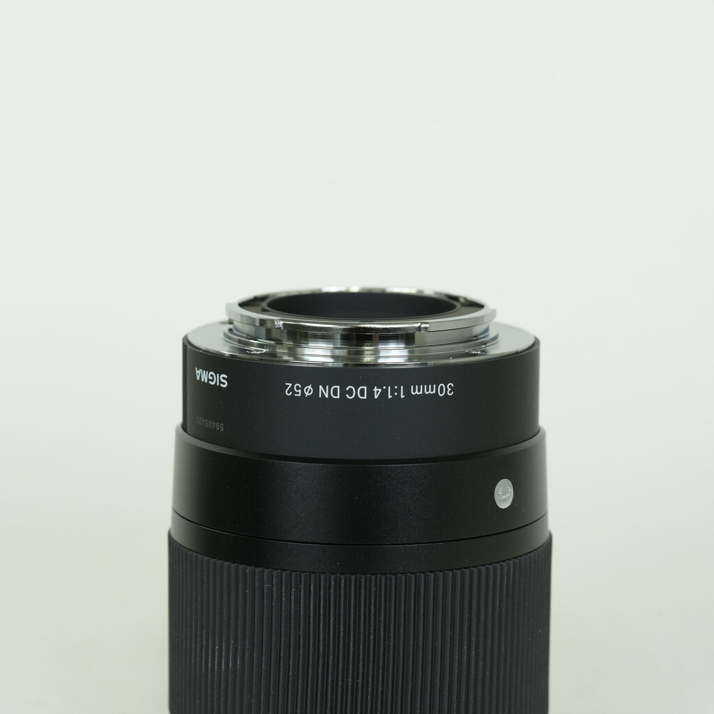 SIGMA 30mm F1.4 DC DN｜Contemporary [ソニーE用]