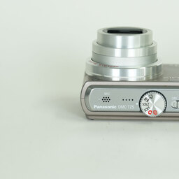 Panasonic LUMIX DMC-TZ5-T ブラウン