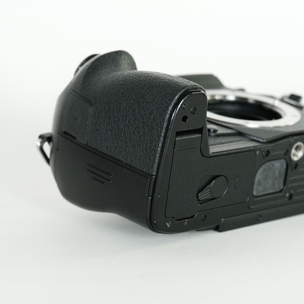 OLYMPUS OM-D E-M1 Mark III