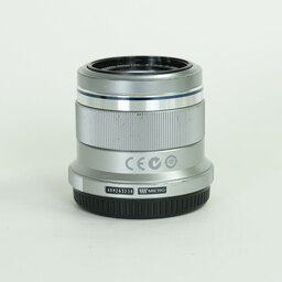 OLYMPUS M.ZUIKO DIGITAL 45mm F1.8