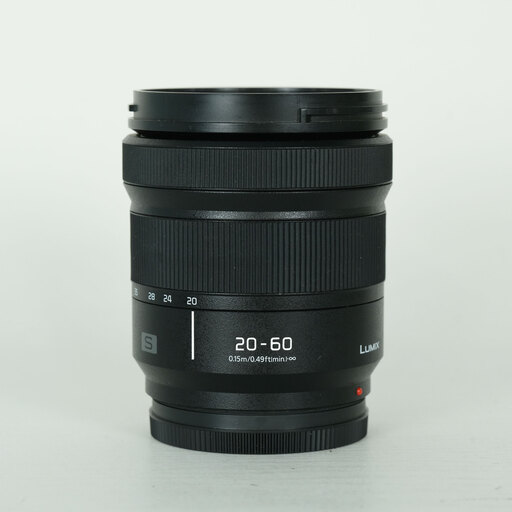 Panasonic LUMIX S 20-60mm F3.5-5.6 Panasonic LUMIX S 20-60mm F3.5-5.6