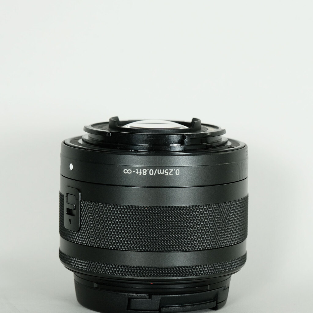 Canon EF-M15-45mm F3.5-6.3 IS STM