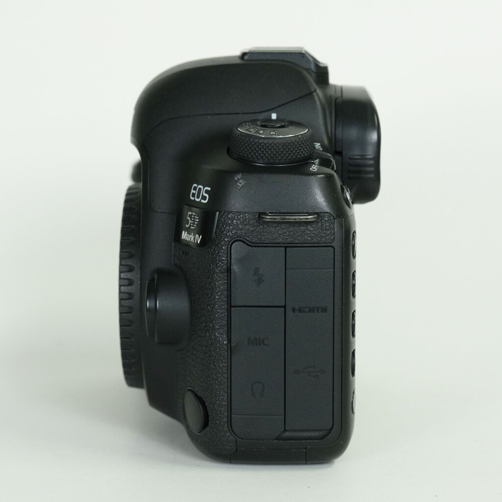 Canon EOS 5D Mark IV Canon EOS 5D Mark IV