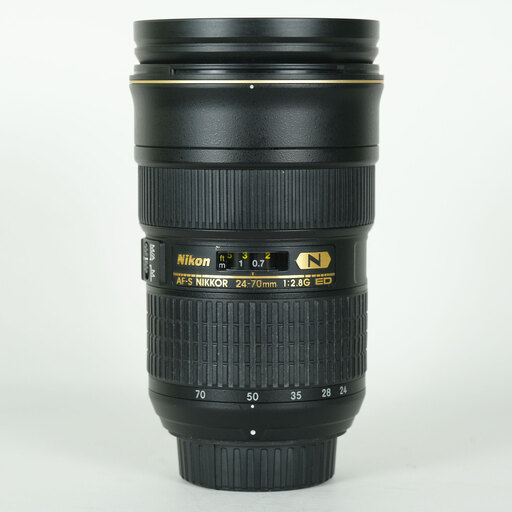 Nikon AF-S NIKKOR 24-70mm f/2.8G ED Nikon AF-S NIKKOR 24-70mm f/2.8G ED