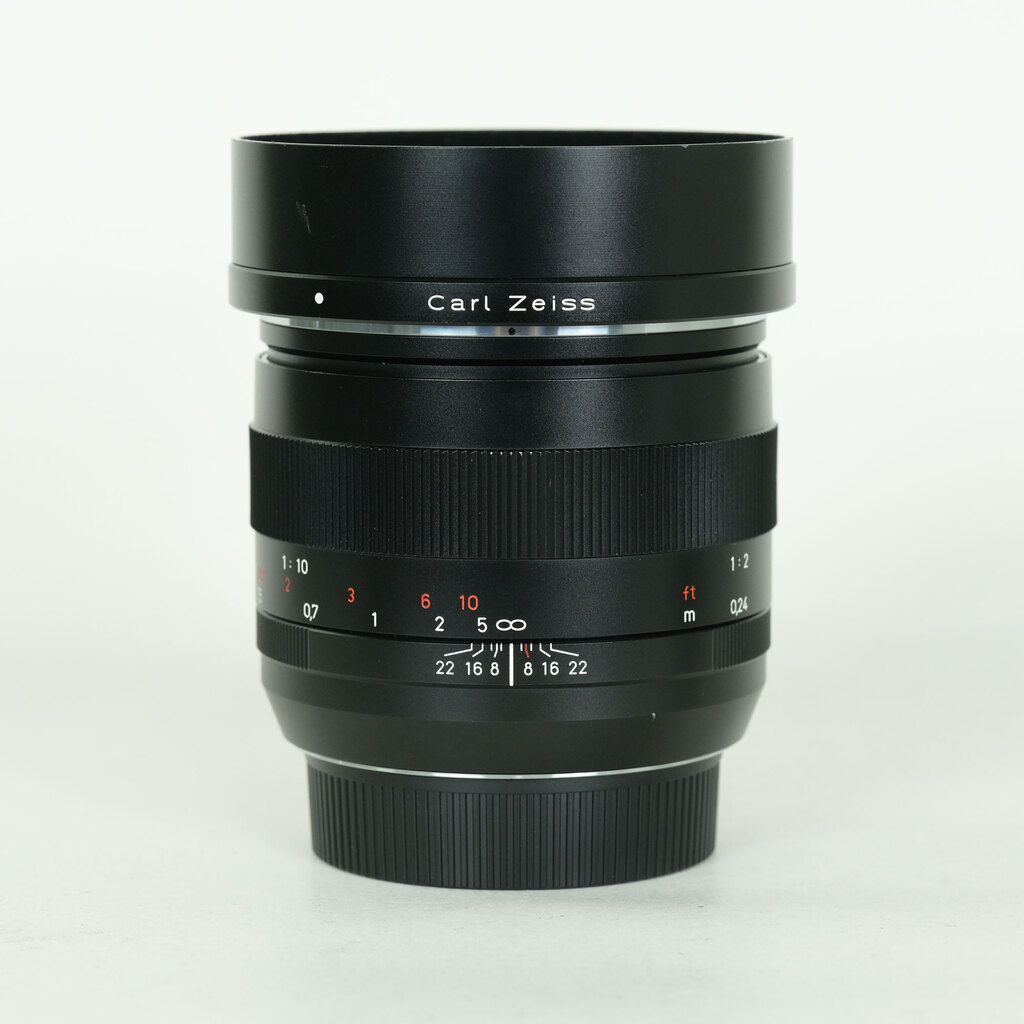 コシナ ツァイス Makro Planar T*2/50mm ZE