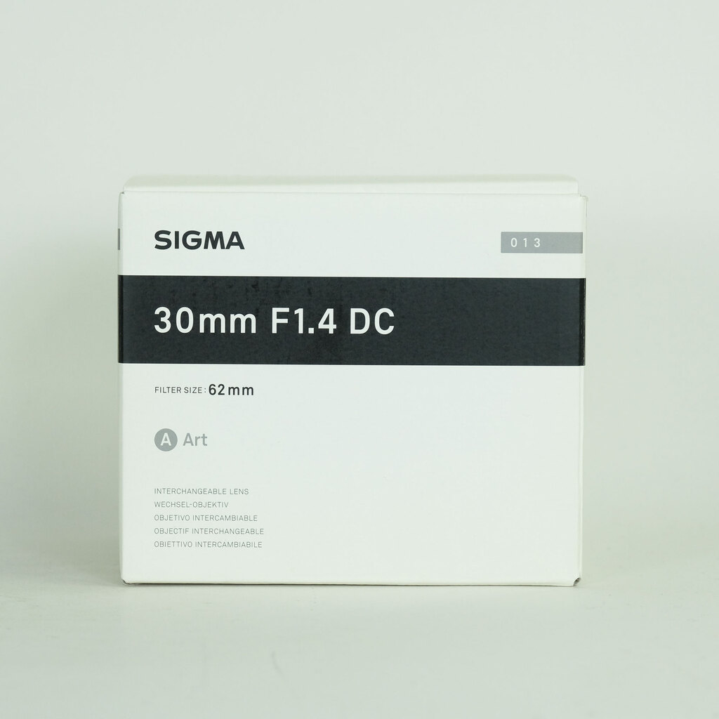 SIGMA 30mm F1.4 DC HSM | Art [キヤノン用]