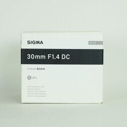 SIGMA 30mm F1.4 DC HSM | Art [キヤノン用]