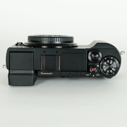 Panasonic LUMIX DC-GX7MK3 ブラック