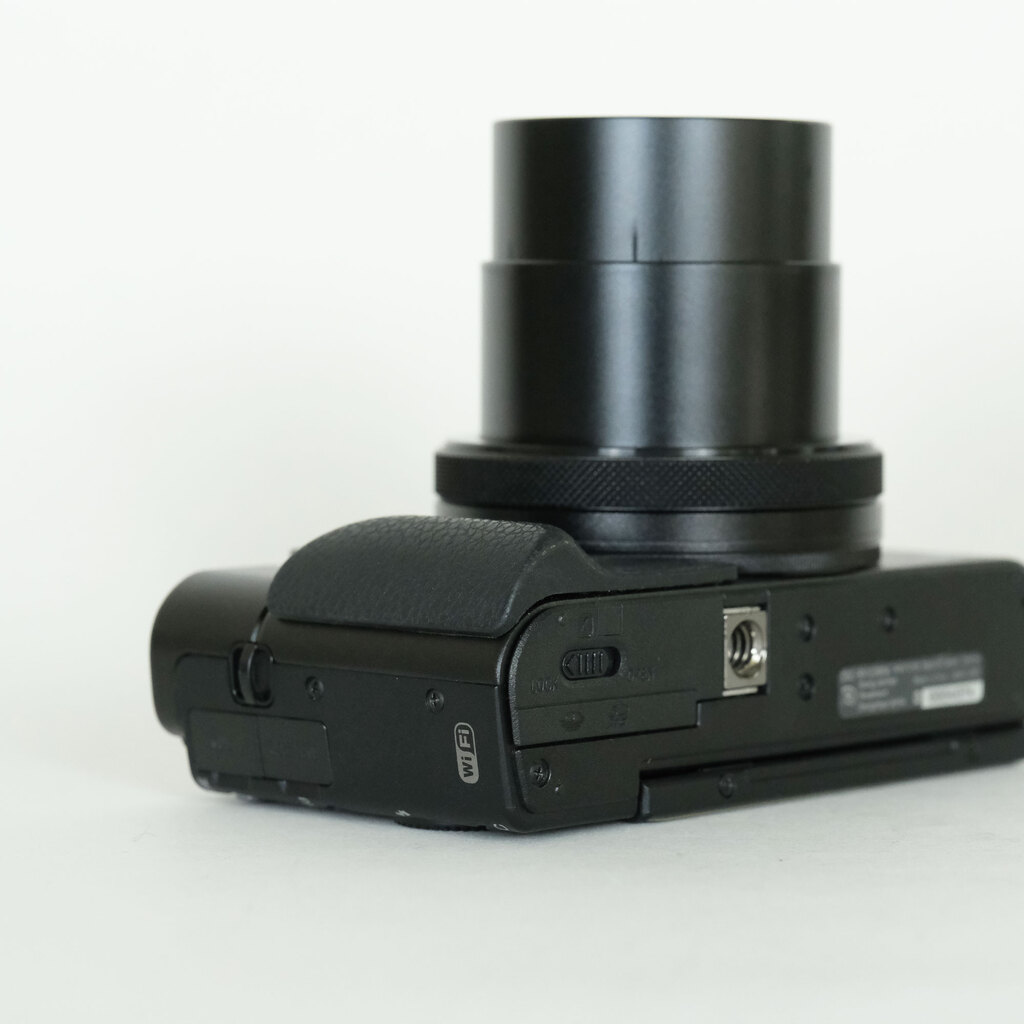 SONY Cyber-shot DSC-RX100M5A