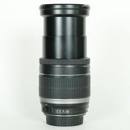 Canon EF-S18-200mm F3.5-5.6 IS
