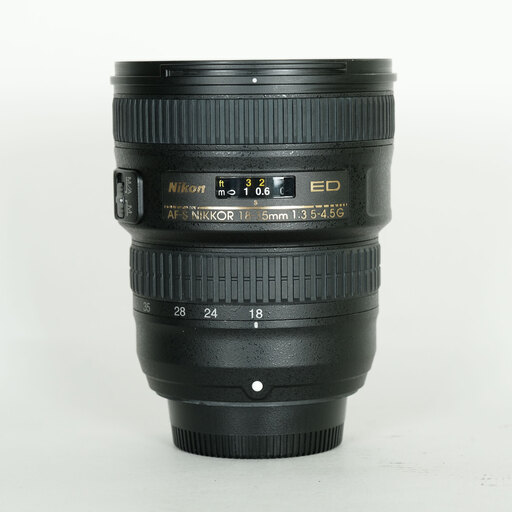 Nikon AF-S NIKKOR 18-35mm F3.5–4.5 G ED
