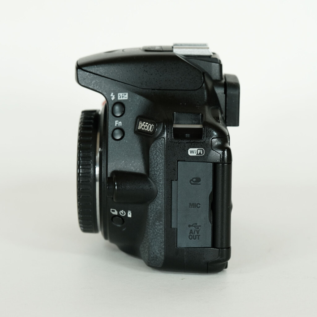 Nikon D5500