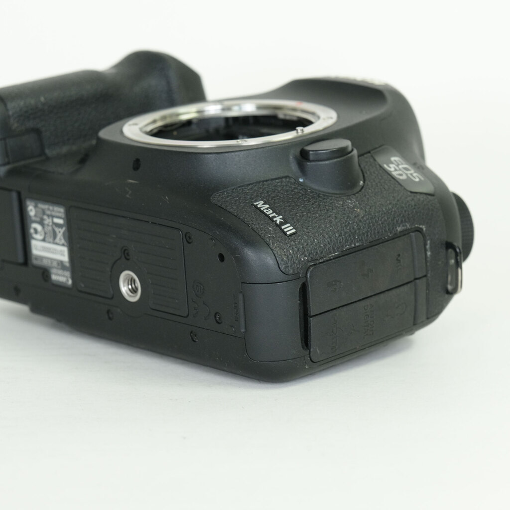 Canon EOS 5D Mark III