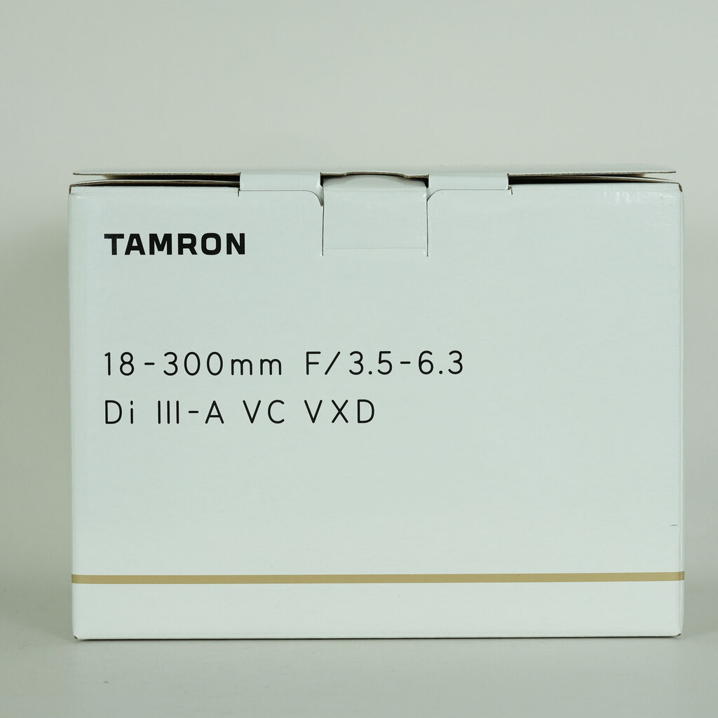 TAMRON 18-300mm F/3.5-6.3 Di III-A VC VXD (Model B061) [ニコンZ用]