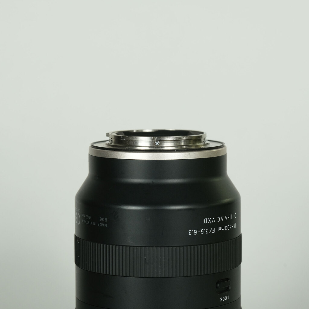 TAMRON 18-300mm F/3.5-6.3 Di III-A VC VXD (Model B061) [ソニーE用]