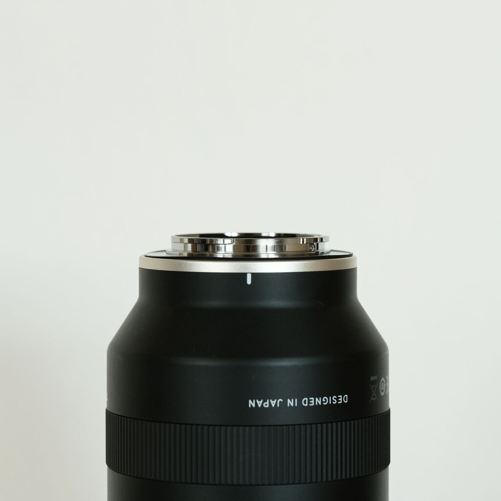 TAMRON 70-180mm F/2.8 Di III VXD (Model A056) [ ソニーE用 ]