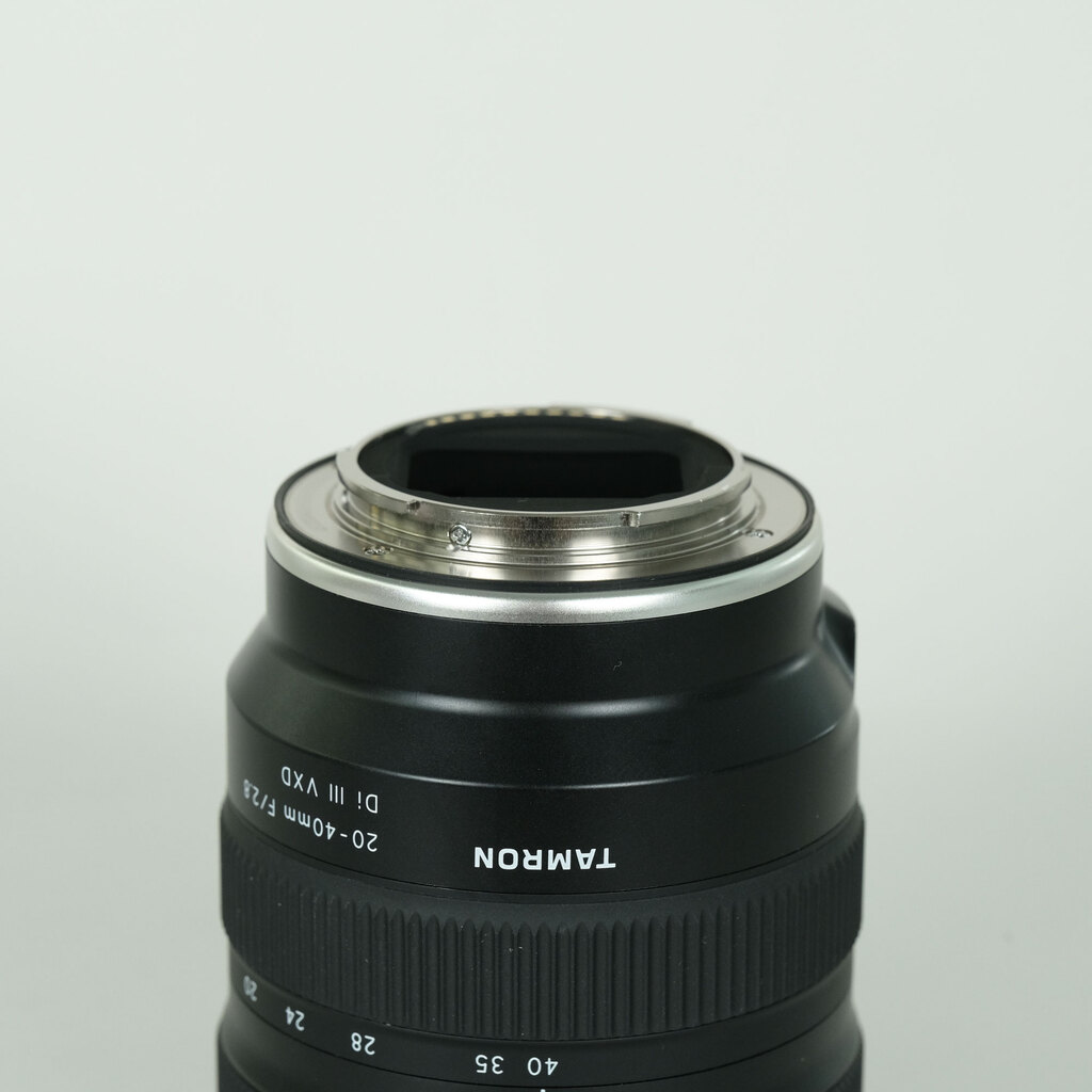 TAMRON 20-40mm F/2.8 Di III VXD(Model A062) [ソニーE用]の出品