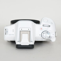 Canon EOS R50