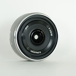 SONY E 16mm F2.8 SEL16F28