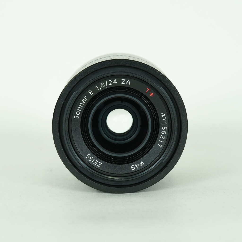 SONY Sonnar T* E 24mm F1.8 ZA SEL24F18Z SONY Sonnar T* E 24mm F1.8 ZA SEL24F18Z