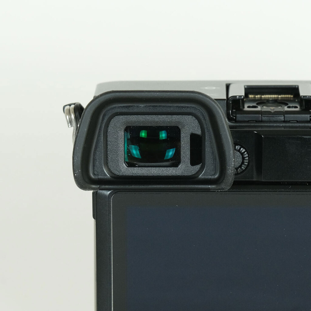 SONY α6100（ILCE-6100）