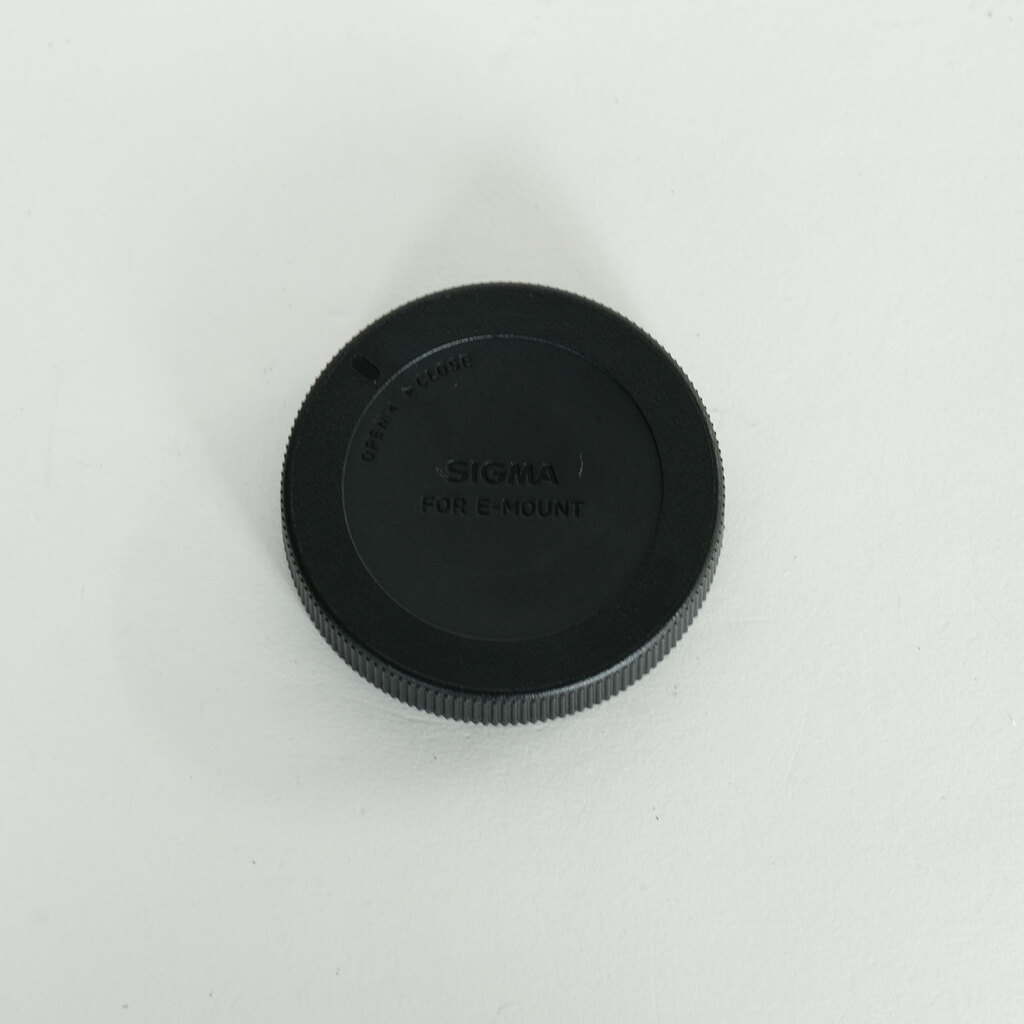 SIGMA Art 135mm F1.8 DG HSM  (ソニーE用)