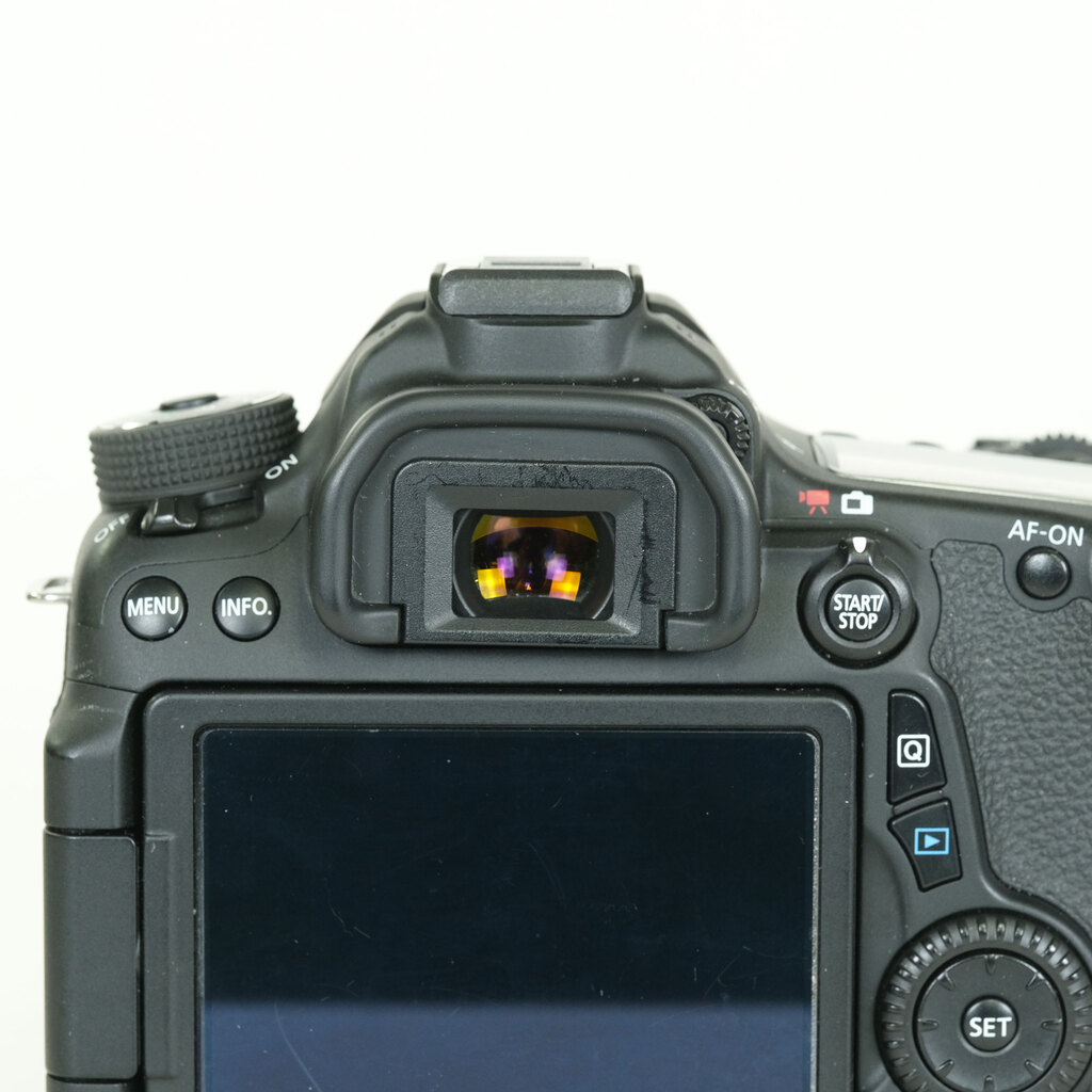 Canon EOS 70D Canon EOS 70D