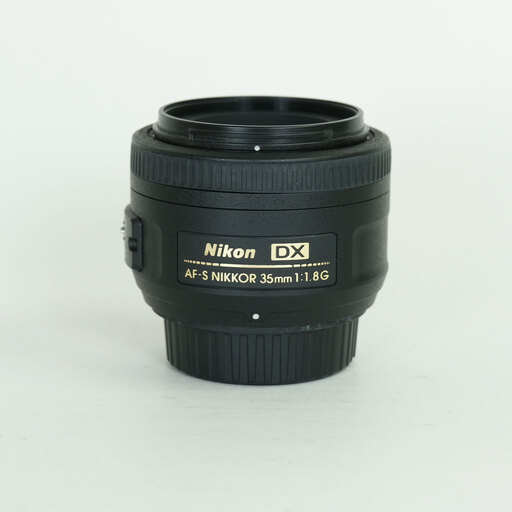 Nikon AF-S DX NIKKOR 35mm f/1.8G