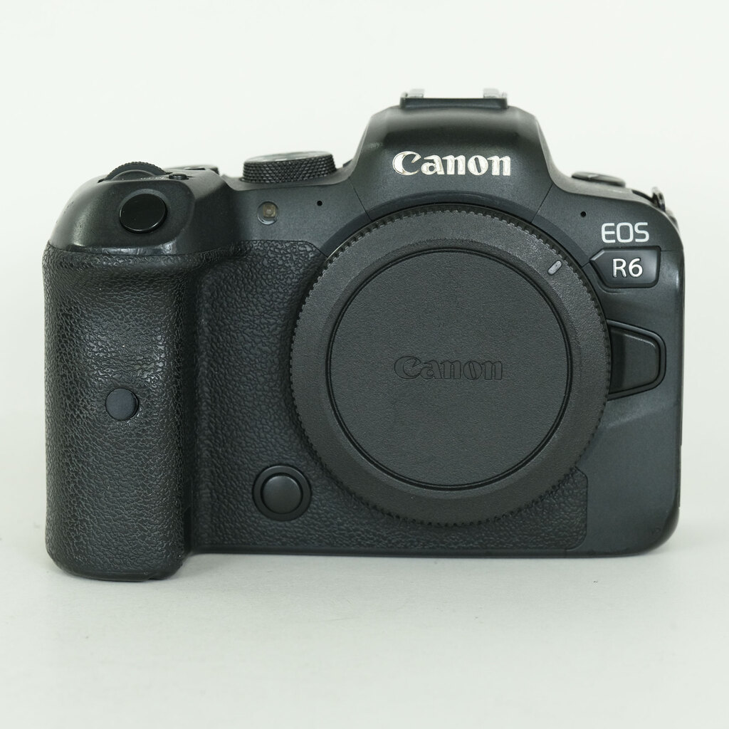 Canon EOS R6
