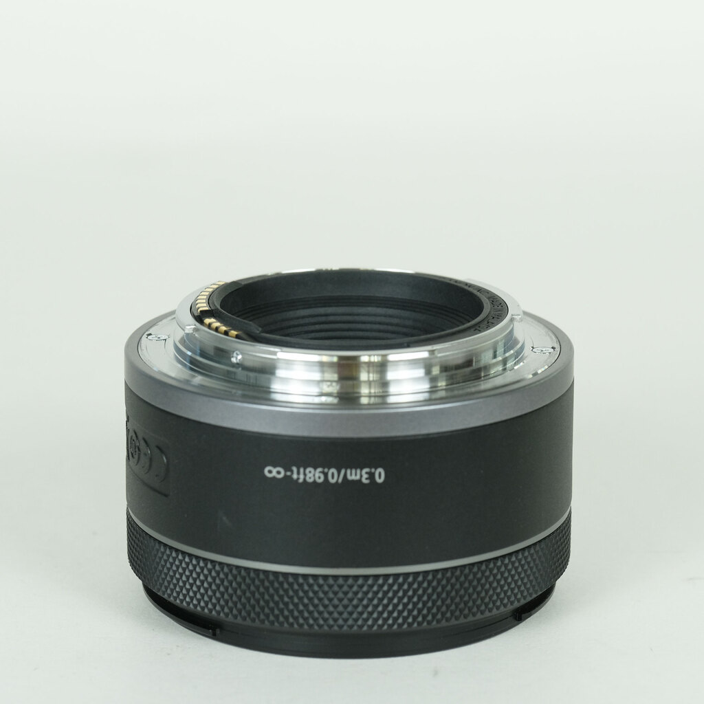 Canon RF50mm F1.8 STM Canon RF50mm F1.8 STM