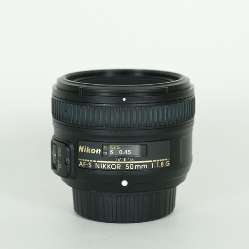 Nikon AF-S NIKKOR 50mm f/1.8G Nikon AF-S NIKKOR 50mm f/1.8G