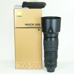Nikon AF-S NIKKOR 200-500mm f/5.6E ED VR Nikon AF-S NIKKOR 200-500mm f/5.6E ED VR