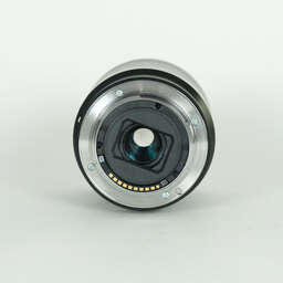 SONY Vario-Tessar T* E 16-70mm F4 ZA OSS SEL1670Z SONY Vario-Tessar T* E 16-70mm F4 ZA OSS SEL1670Z