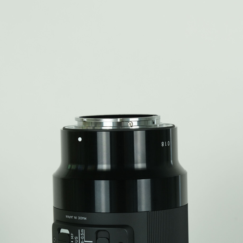 SIGMA 70mm F2.8 DG MACRO｜Art [ソニーE用]の出品 | ONE SCENE（ワン