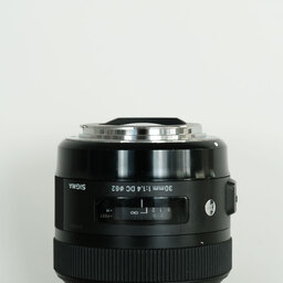 SIGMA 30mm F1.4 DC HSM | Art [キヤノン用]