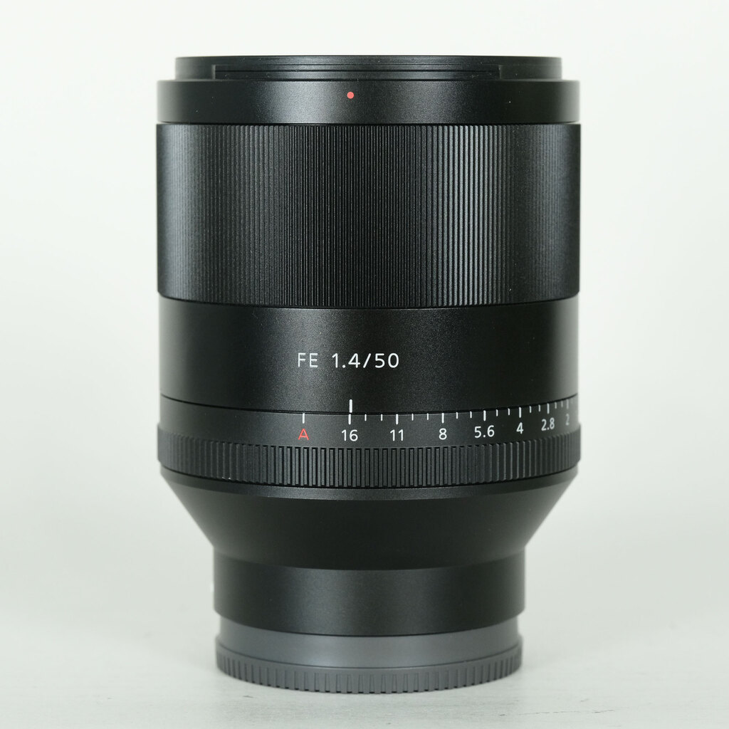 SONY Planar T* FE 50mm F1.4 ZA SEL50F14Z SONY Planar T* FE 50mm F1.4 ZA SEL50F14Z