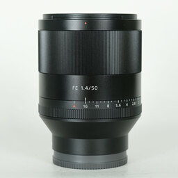 SONY Planar T* FE 50mm F1.4 ZA SEL50F14Z SONY Planar T* FE 50mm F1.4 ZA SEL50F14Z
