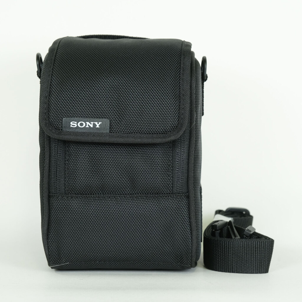 SONY FE 135mm F1.8 GM SEL135F18GM SONY FE 135mm F1.8 GM SEL135F18GM