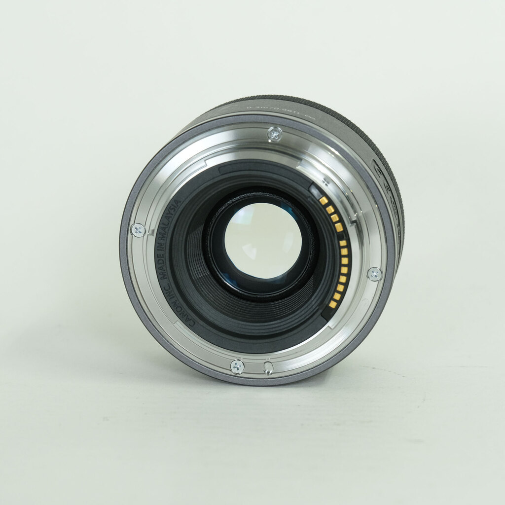 Canon RF50mm F1.8 STM Canon RF50mm F1.8 STM